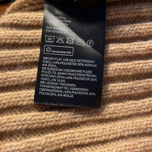H&M Sleeveless vest - Picture 5 of 5